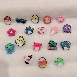 Set of 19 croc charms. New
